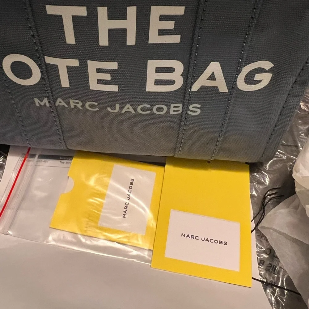 Marc Jacobs Light Blue Crossbody Tote Bag - Picture 5 of 16